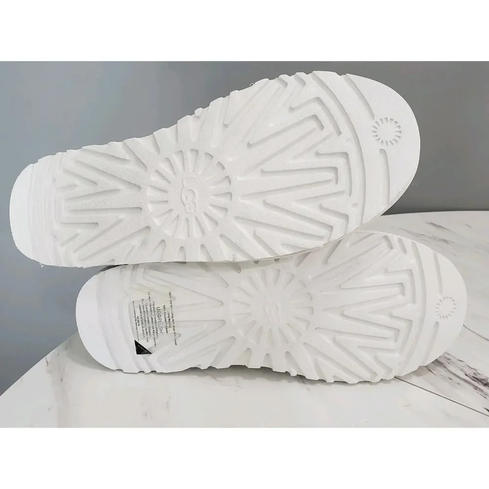 NEW WITHOUT‎ BOX UGG Neumel Boot Solid White Chukka Size 10 WARM Bright